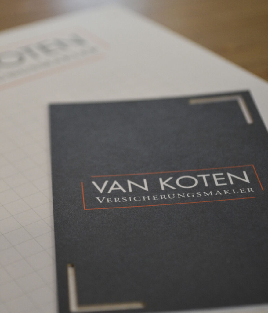 Versicherungsmappe von Van Kothen